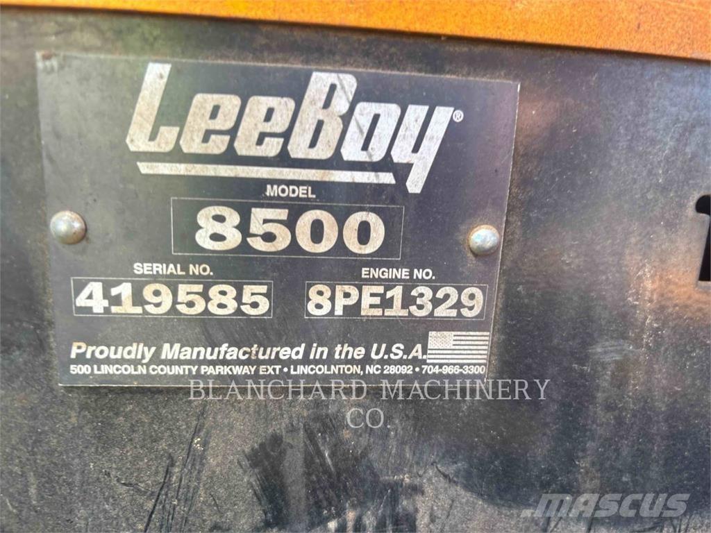 LeeBoy 8500E Aszfalt terítõ gépek