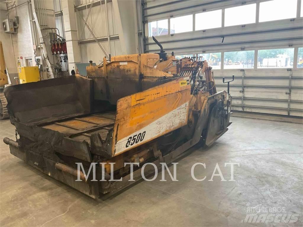 LeeBoy L8500T Aszfalt terítõ gépek