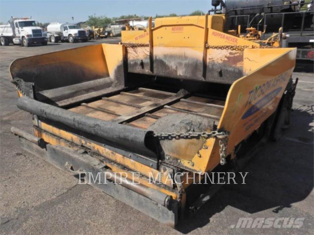 LeeBoy L8500T Aszfalt terítõ gépek