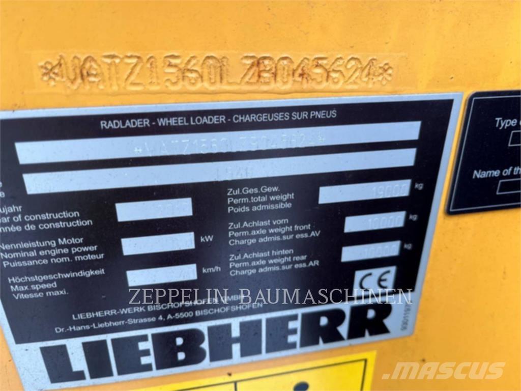 Liebherr L546 Gumikerekes homlokrakodók