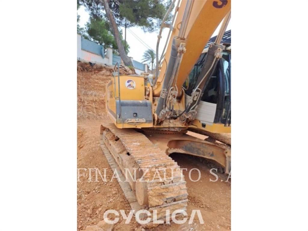Liebherr R946 Lánctalpas kotrók