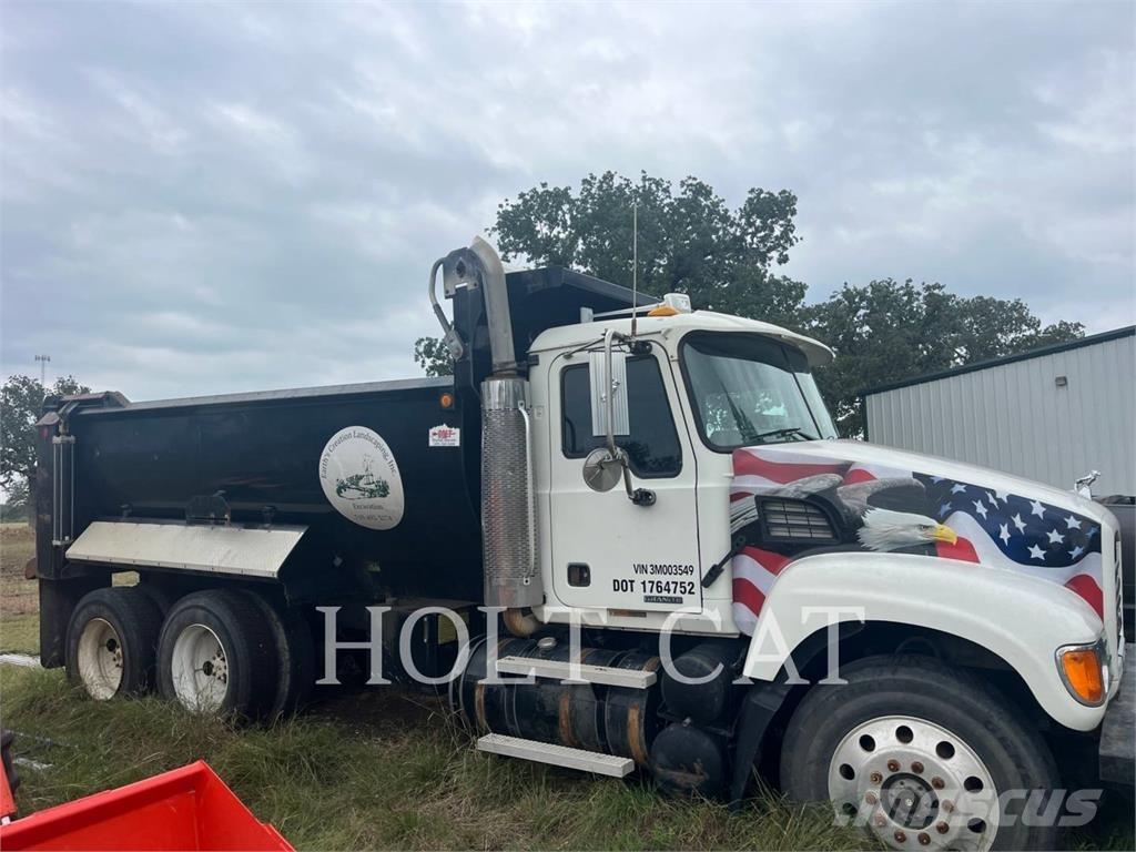Mack GRANITE CV713 Egyéb