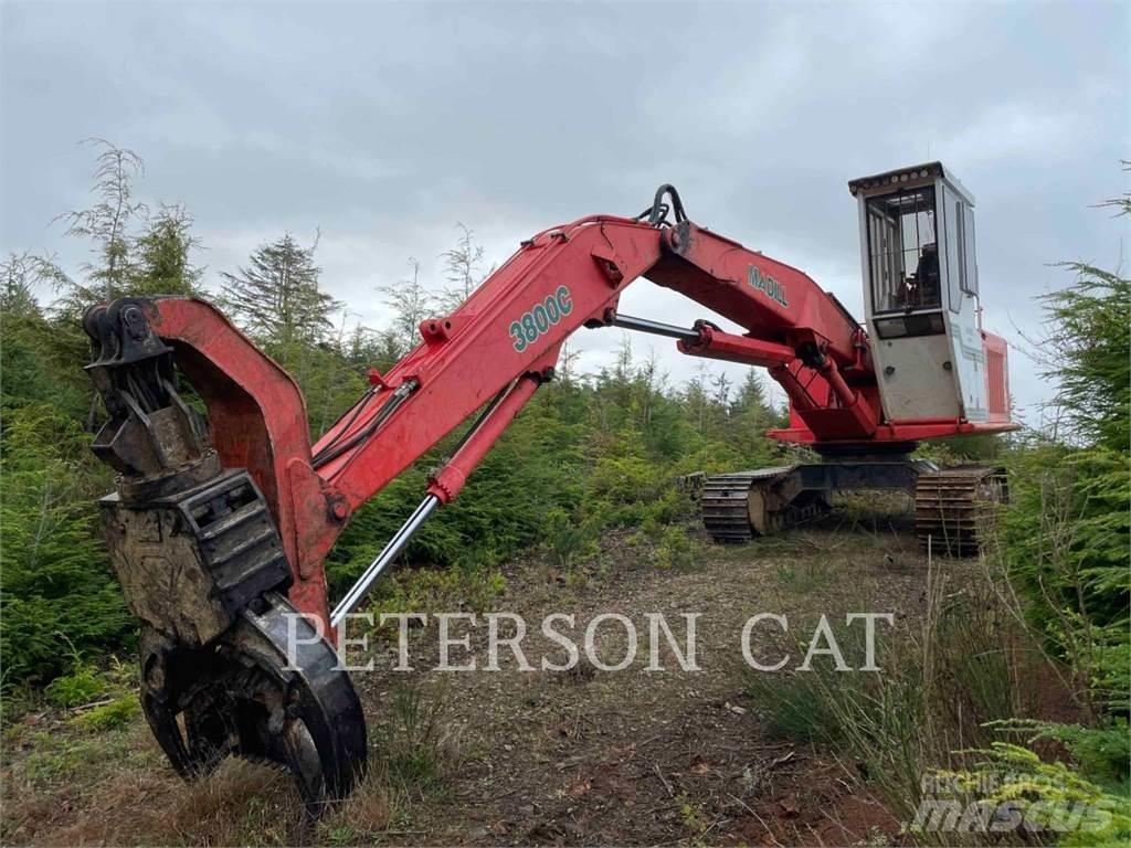 Madill 3800C Fakitermelő-kihordók
