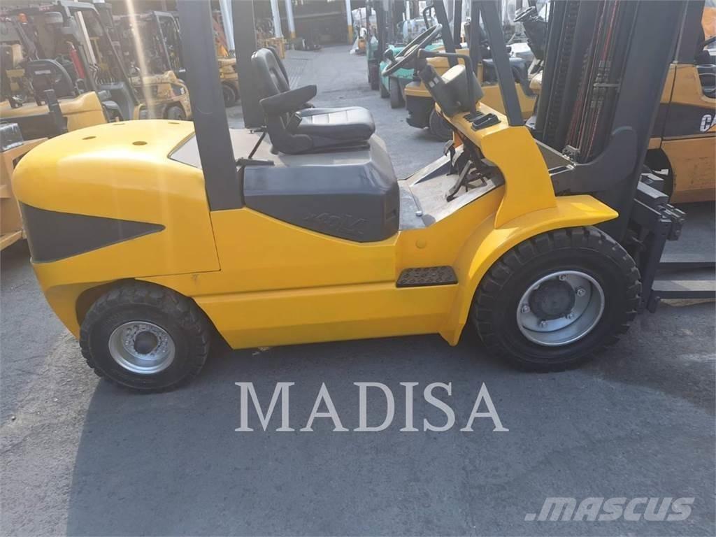 MAXI-LIFT FD40T-MWO3 Targoncák-Egyéb