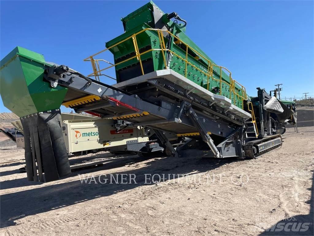 McCloskey S2503DT Törőgépek