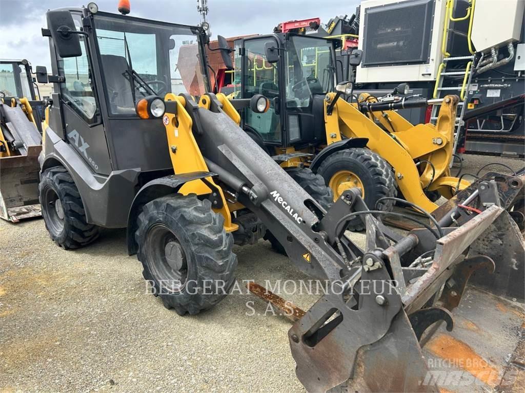 Mecalac AX850 Gumikerekes homlokrakodók