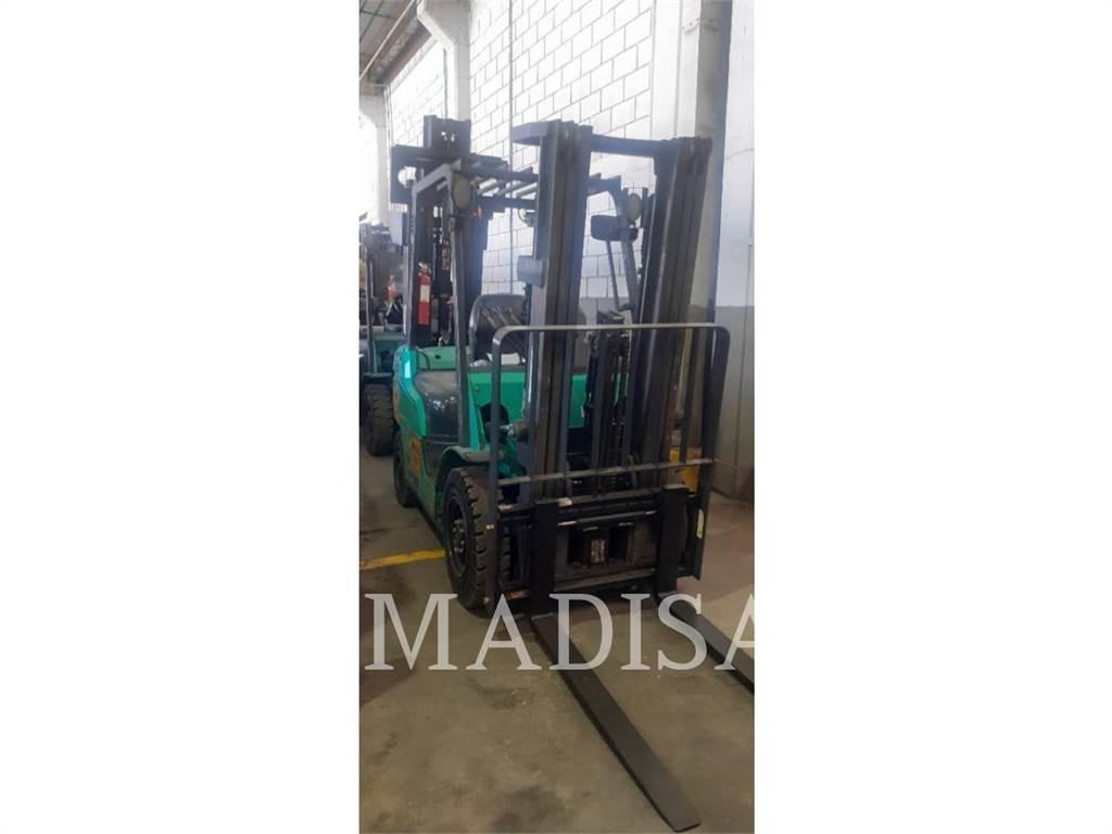 Mitsubishi FG25N Targoncák-Egyéb