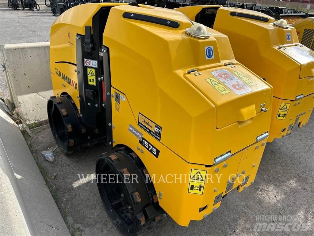 MultiQuip RX1575 Ikerdobos hengerek