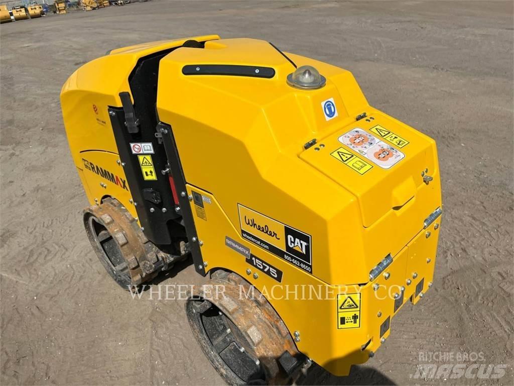 MultiQuip RX1575 Ikerdobos hengerek