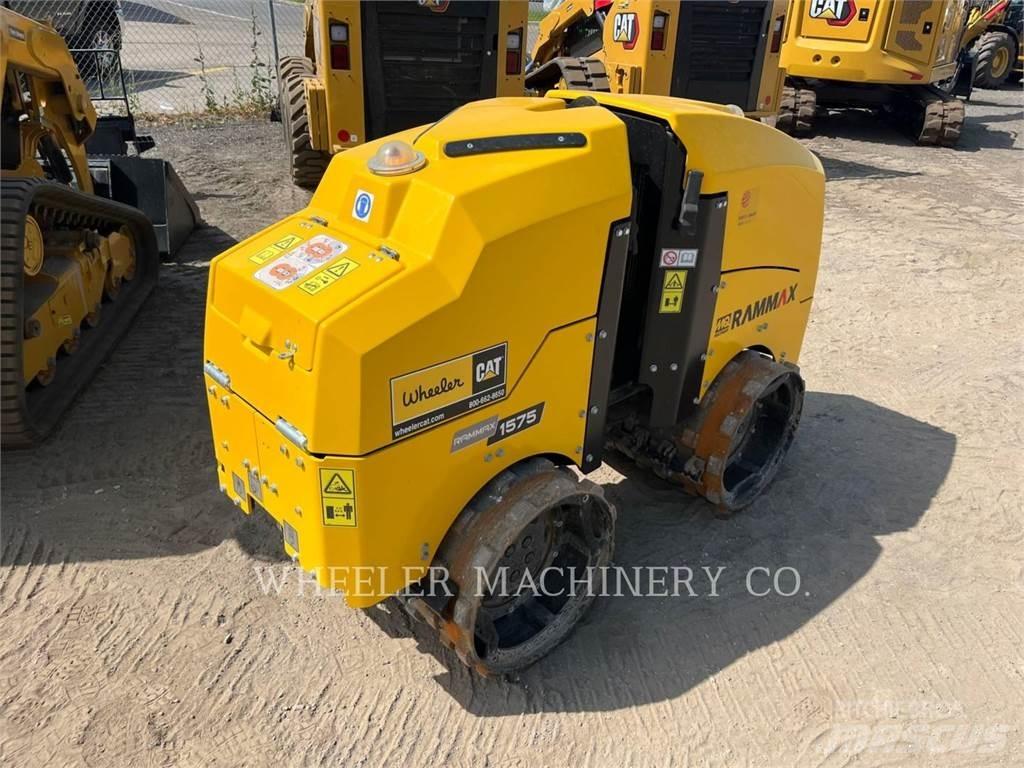 MultiQuip RX1575 Ikerdobos hengerek