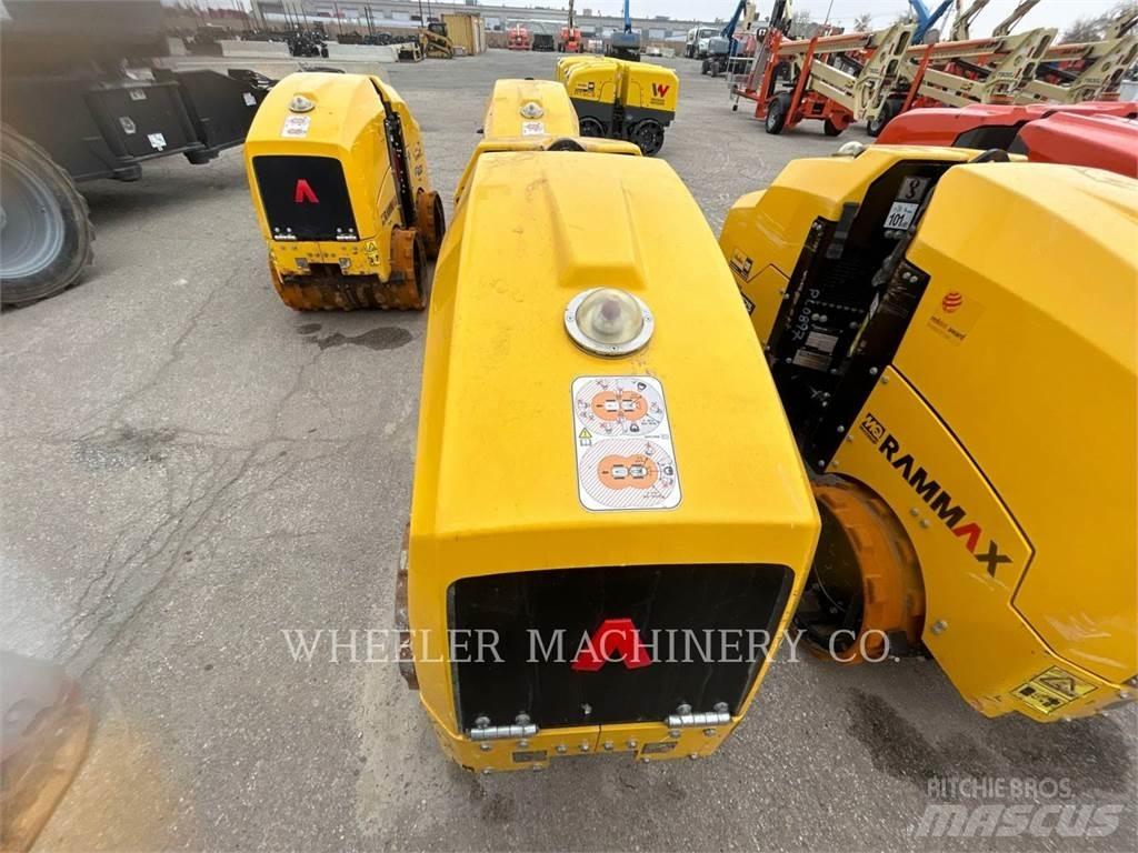 MultiQuip RX1575 Ikerdobos hengerek