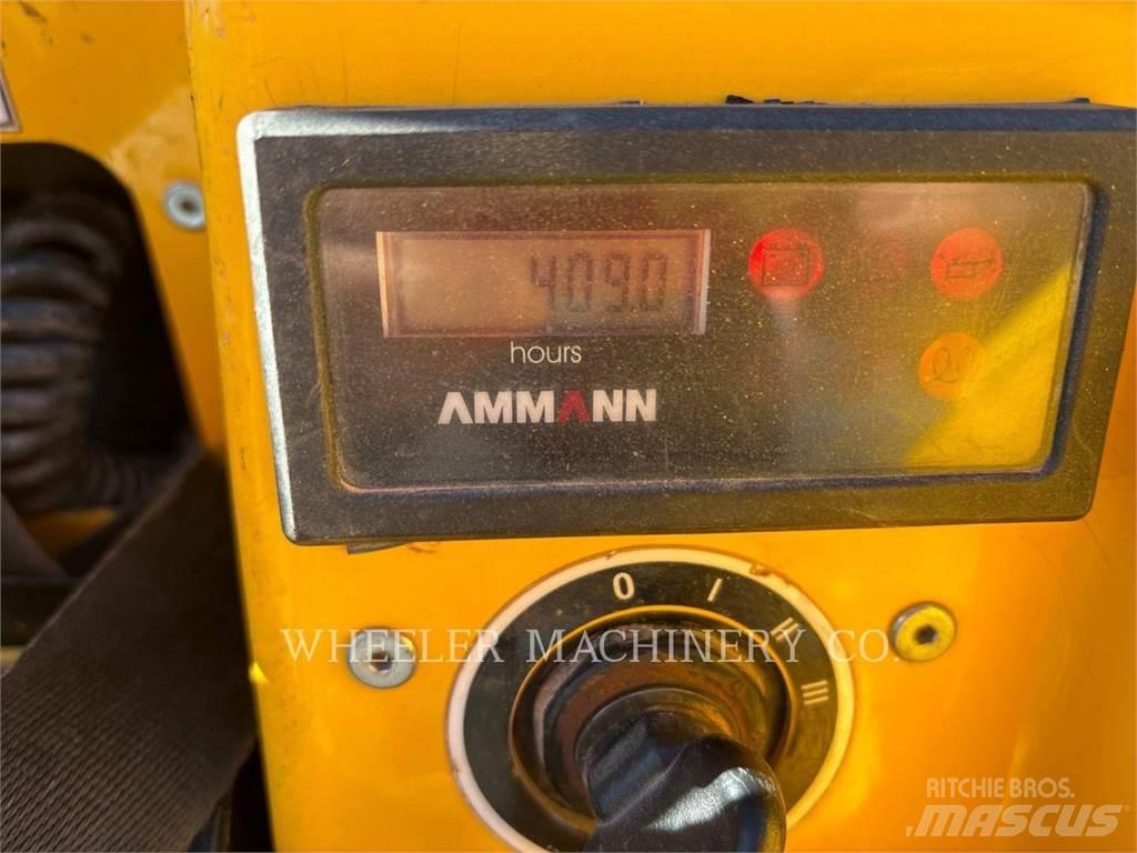 MultiQuip RX1575 Ikerdobos hengerek