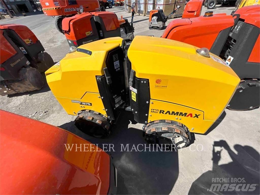 MultiQuip RX1575 Ikerdobos hengerek