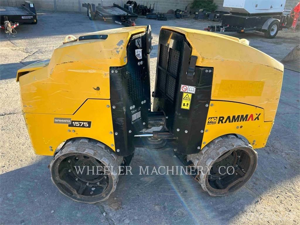 MultiQuip RX1575 Ikerdobos hengerek