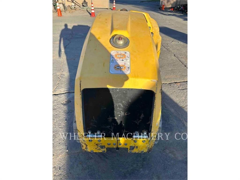 MultiQuip RX1575 Ikerdobos hengerek