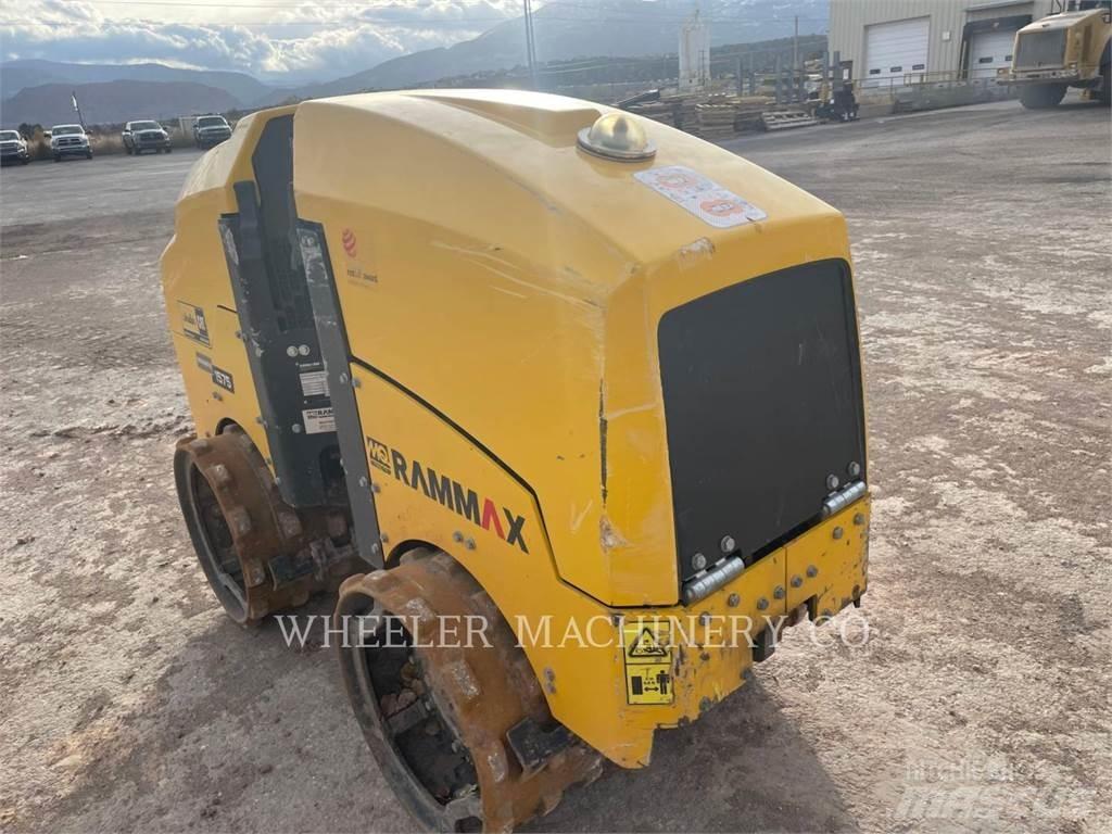 MultiQuip RX1575 Ikerdobos hengerek