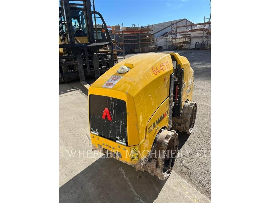 MultiQuip RX1575 Ikerdobos hengerek