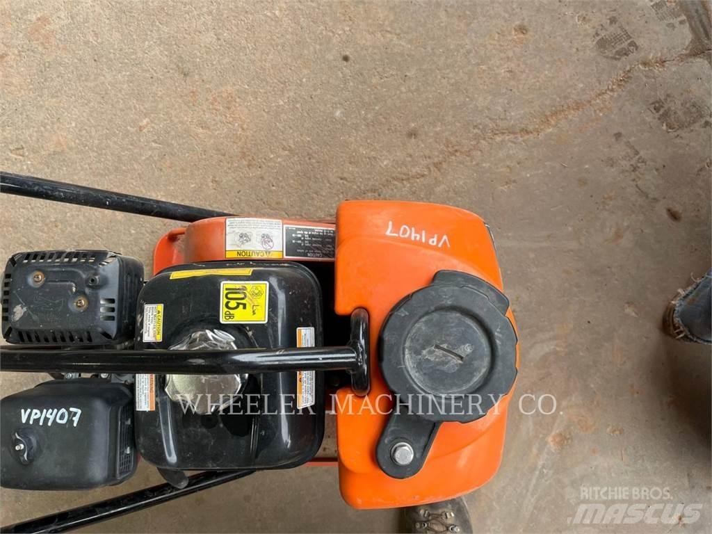 MultiQuip VP MVC82 Vibrátorok