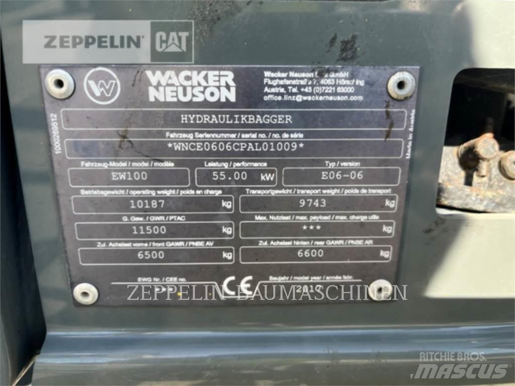 Neuson EW100 Gumikerekes kotrók