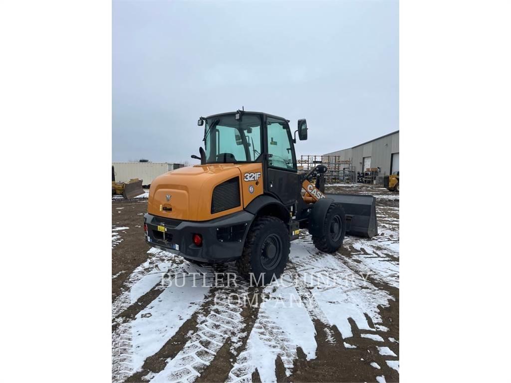 New Holland 321F Gumikerekes homlokrakodók