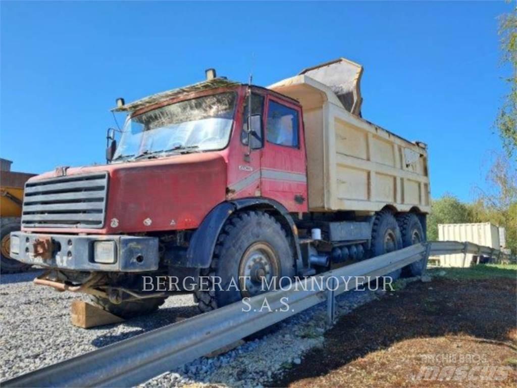 Perlini 131 33 Csuklósdömperek