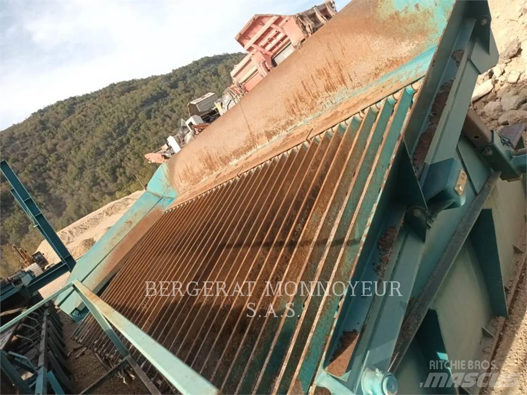 Powerscreen 2100X Terepdaruk