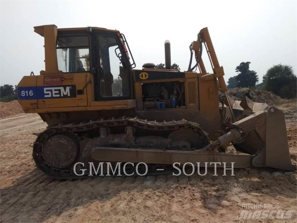SEM CO. LTD 816 lánctalpas dózerek