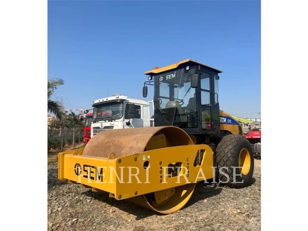 SEM MACHINERY 510 Talajtömörítő gépek