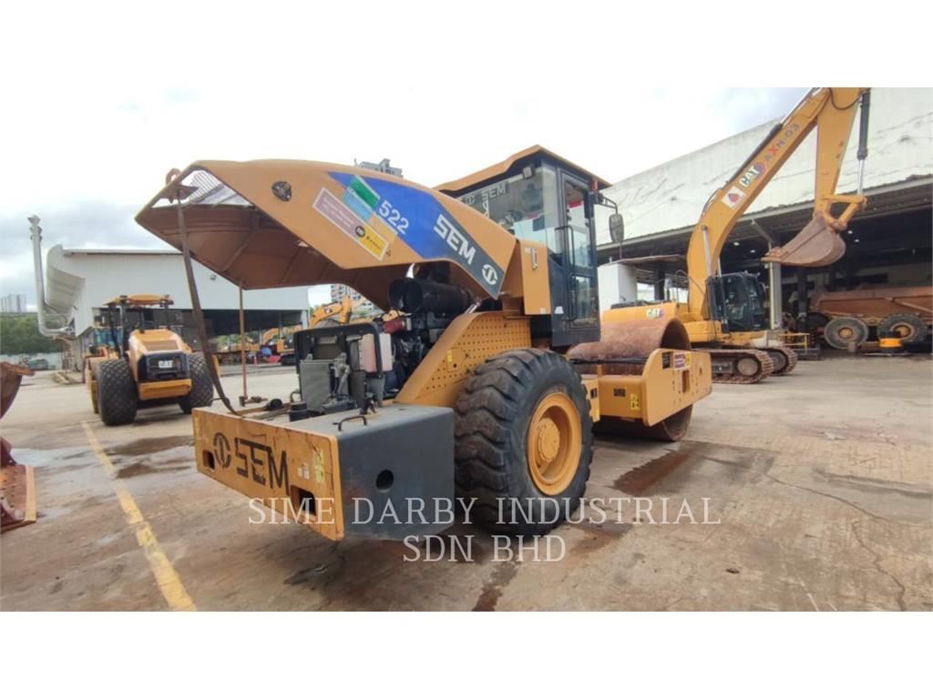SEM MACHINERY SEM 522 Talajtömörítő gépek