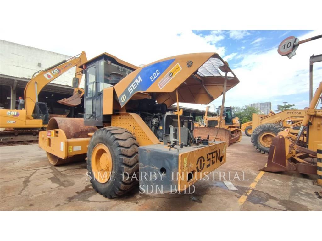 SEM MACHINERY SEM 522 Talajtömörítő gépek