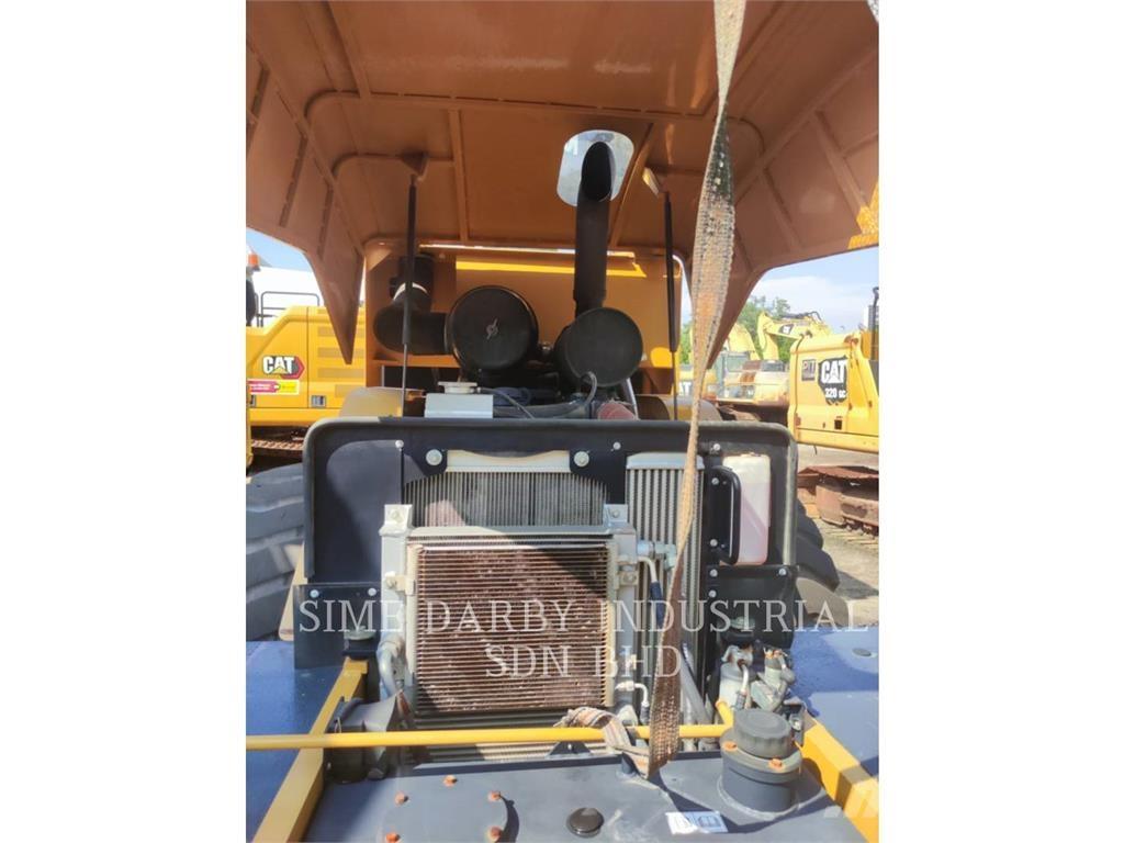 SEM MACHINERY SEM 522 Talajtömörítő gépek