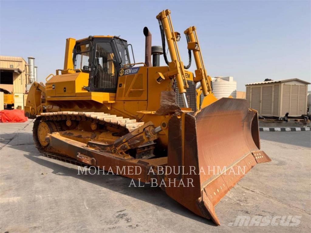 SEM MACHINERY SEM 832F lánctalpas dózerek