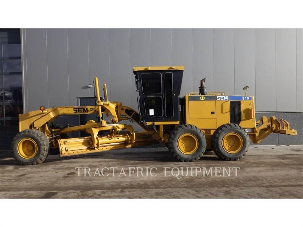 SEM MACHINERY SEM919 Gréderek