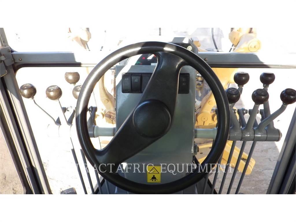 SEM MACHINERY SEM919 Gréderek