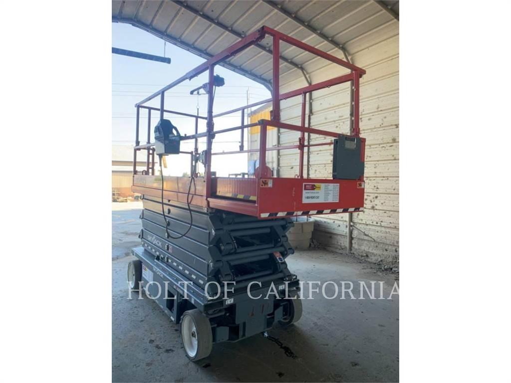 Skyjack SCISSOR40E Ollós emelők
