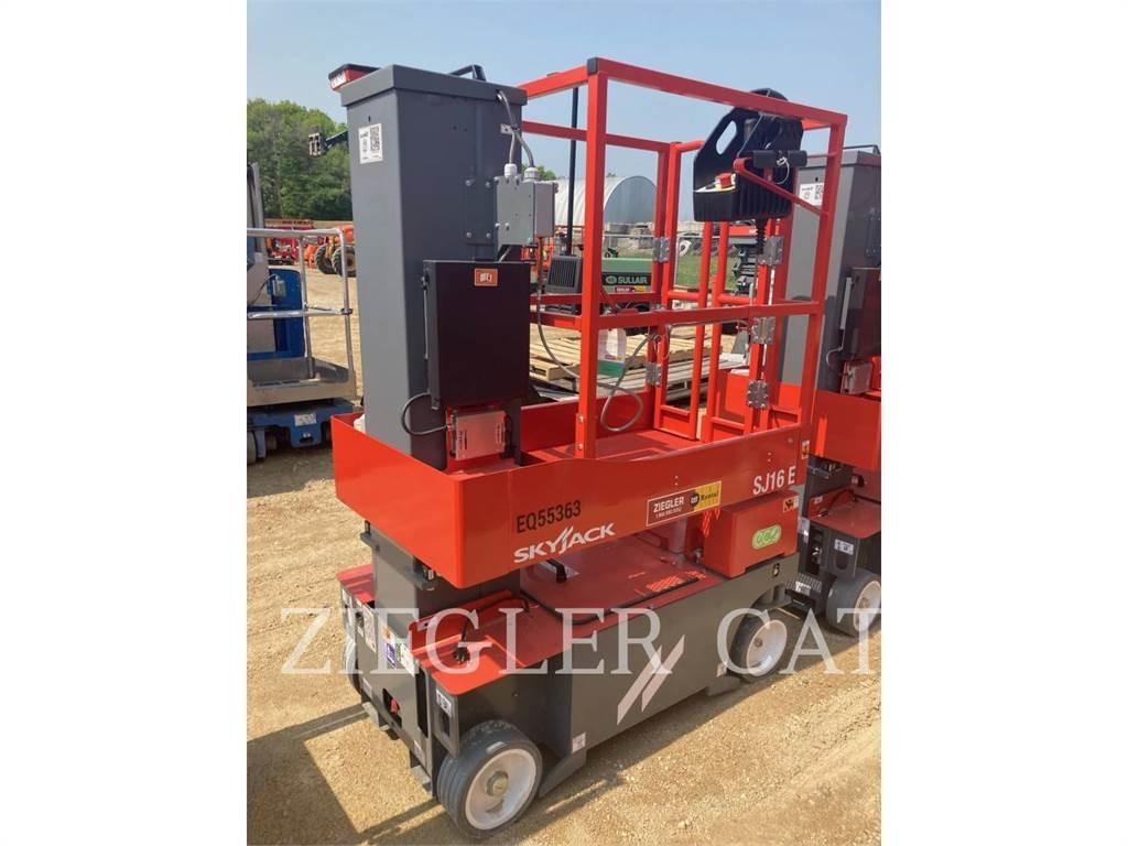 Skyjack SJ16 Ollós emelők