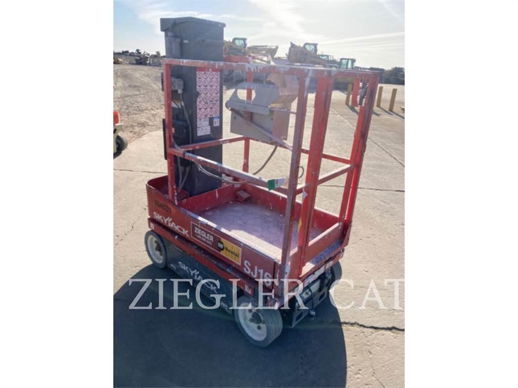 Skyjack SJ16 Ollós emelők