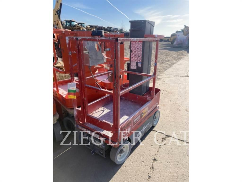 Skyjack SJ16 Ollós emelők