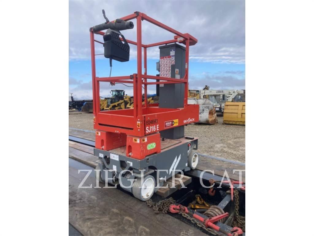 Skyjack SJ16E Ollós emelők