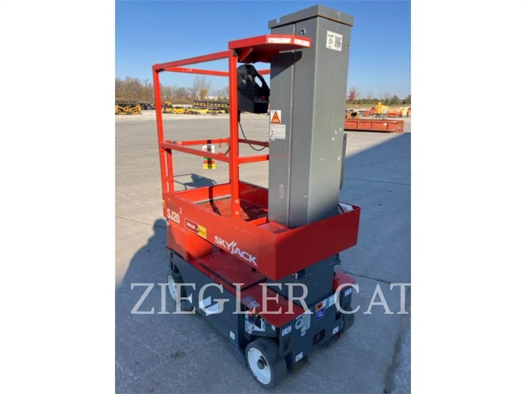 Skyjack SJ20 Ollós emelők