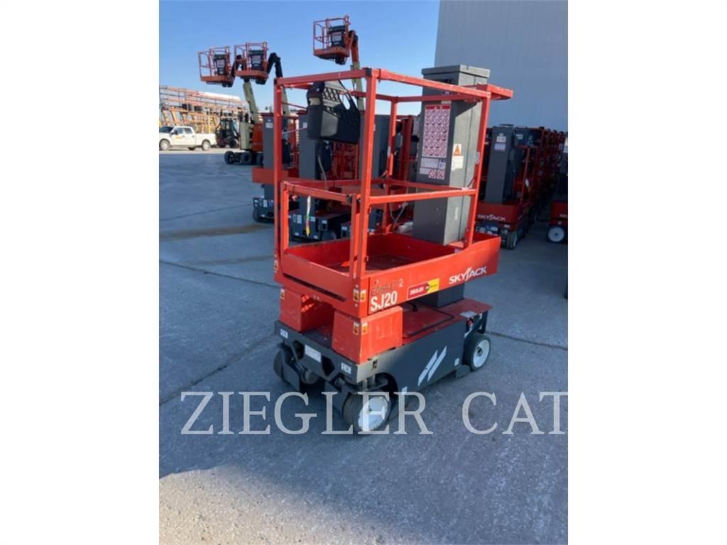 Skyjack SJ20 Ollós emelők