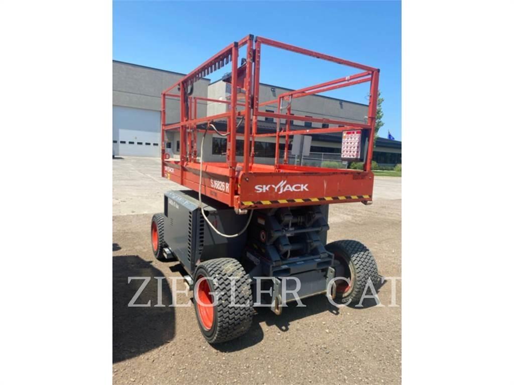 Skyjack SJ6826 Ollós emelők