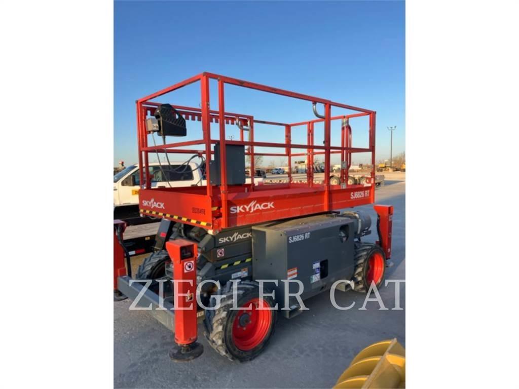 Skyjack SJ6826RT Ollós emelők