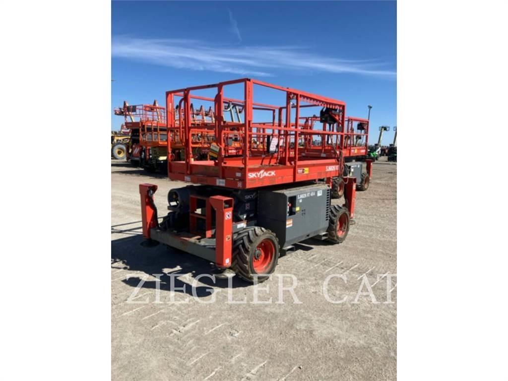 Skyjack SJ6826RT Ollós emelők
