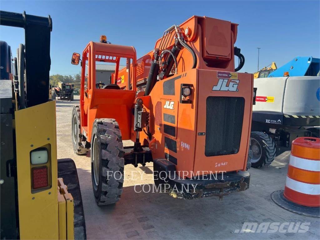 SkyTrak 6042O Teleszkópos rakodók