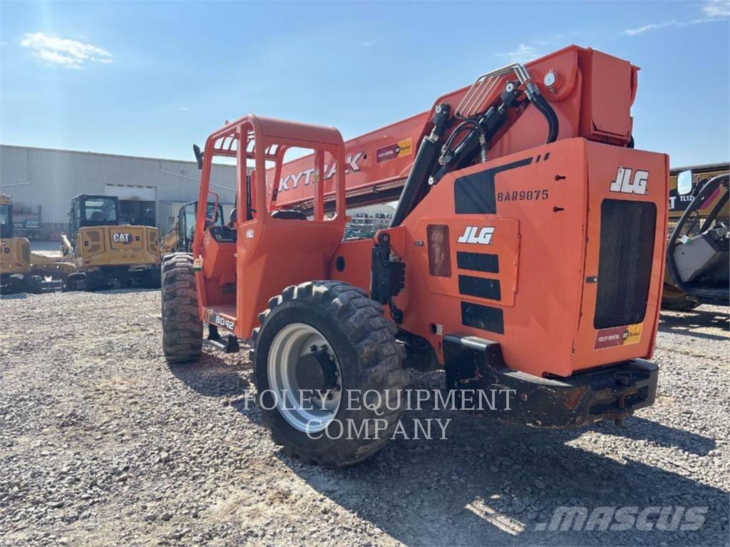 SkyTrak 8042O Teleszkópos rakodók