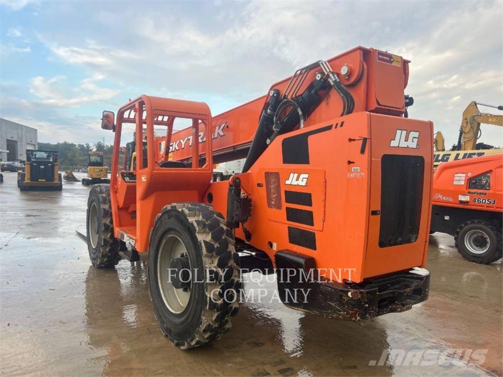 SkyTrak 8042O Teleszkópos rakodók