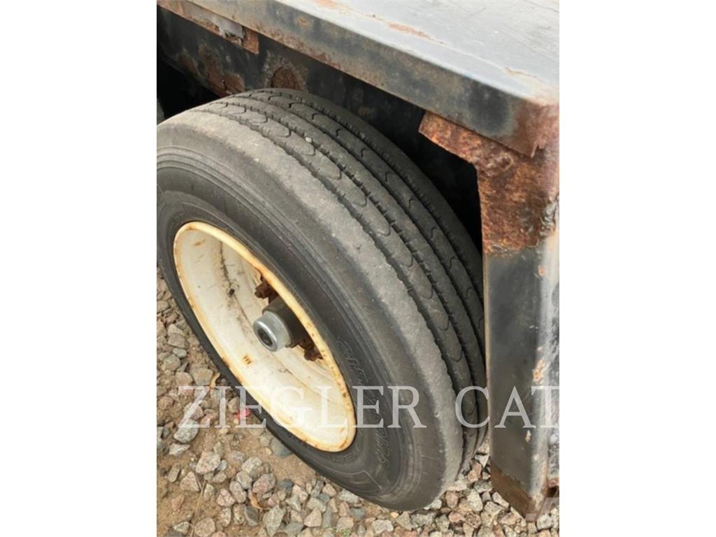 TOWMASTER T-16T Egyéb pótkocsik