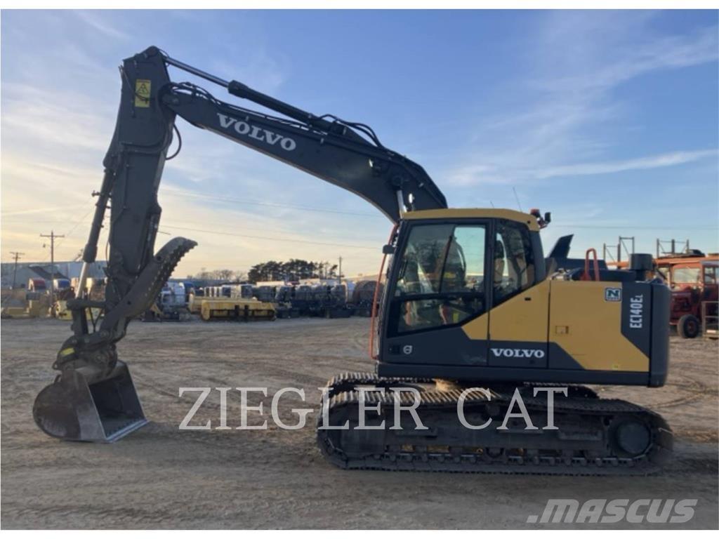 Volvo 140EC Lánctalpas kotrók