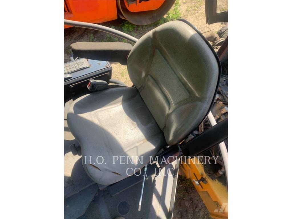 Volvo D110B Talajtömörítő gépek